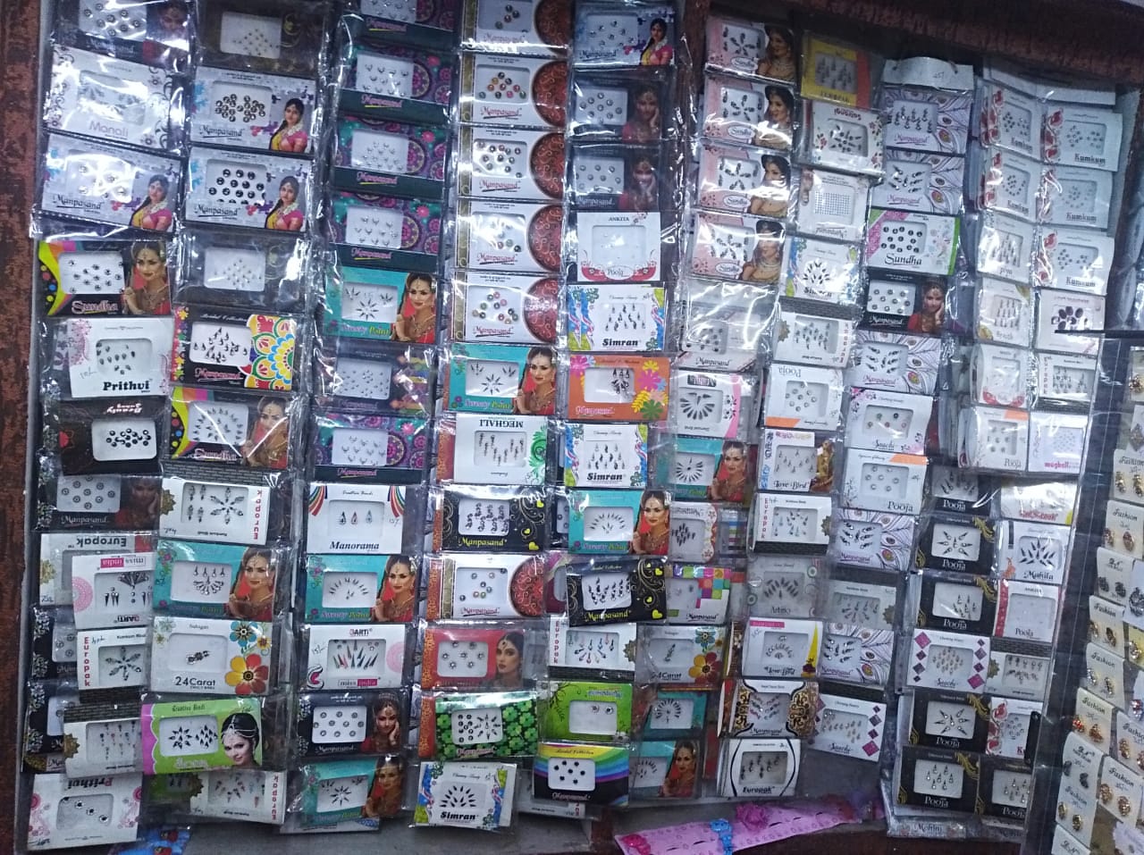 ANU'S FANCY AND GIFT CENTRE